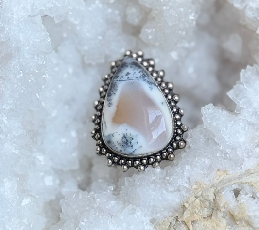 Dendritic Opal